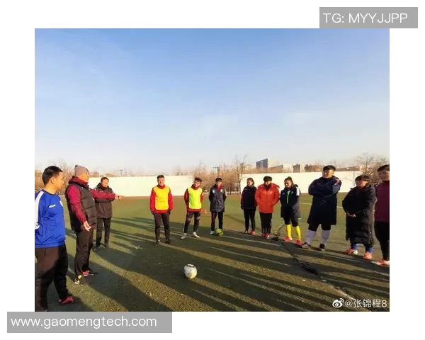 中国足球面临崩溃危机六月世预赛将决定未来命运 中国足球面临崩溃危机六月世预赛将决定未来命运