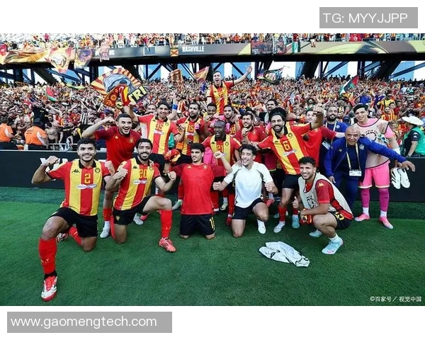 足总杯历史回顾与现代赛事发展探讨:从传统到创新的足球盛宴 足总杯历史回顾与现代赛事发展探讨:从传统到创新的足球盛宴